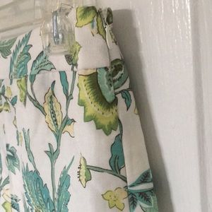 LOFT Skirts - LOFT FULLY LINED FLORAL SKIRT LOFT Skirts - LOFT FULLY LINED FLORAL SKIRT